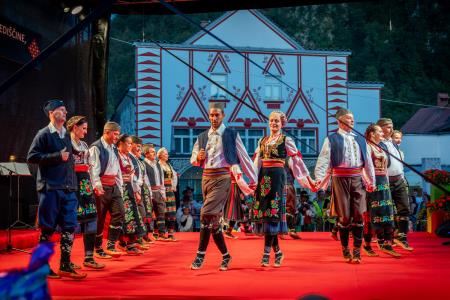 Veselo razpoloženje tudi na drugi festivalski dan Dnevov narodnih noš in oblačilne dediščine v Kamniku (43)